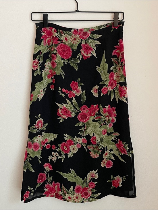 Emma James Dresses & Skirts - Emma James Midi Skirt Womens 4 Black Floral Print A-Line Cottagecore Boho Y2K